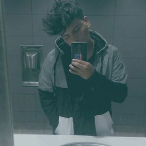 Meet your Posher, Julio